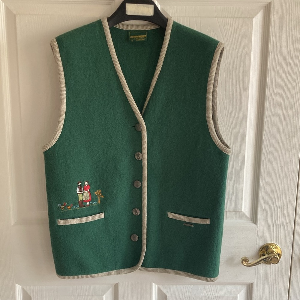 Geiger made in Austria pure new wool, embroidered vest. Size 40 (M).